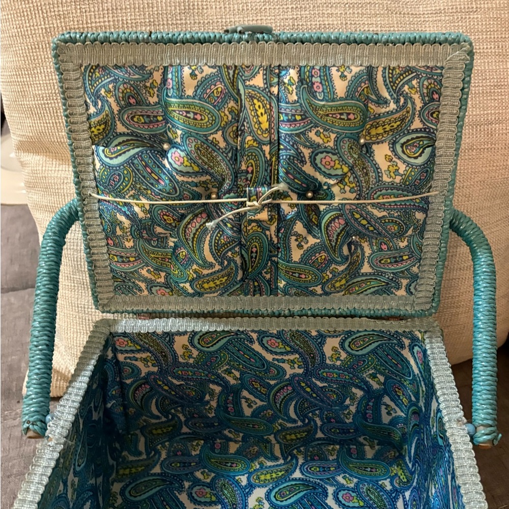 Vintage Woven Sewing Basket with Paisley Lid - Picture 2 of 7
